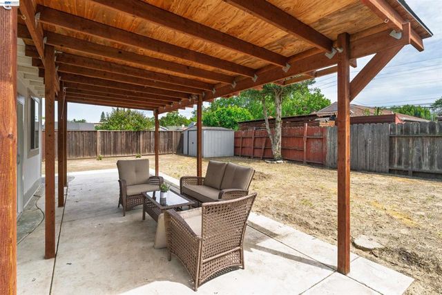 666 Via Pacheco, San Lorenzo, CA 94580