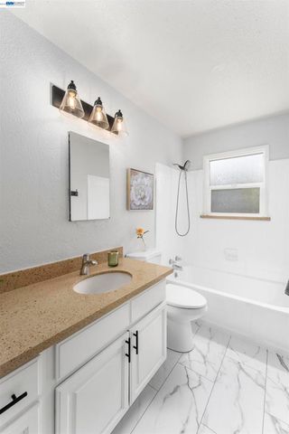 666 Via Pacheco, San Lorenzo, CA 94580