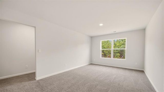 817 Pelham Way, Locust Grove, GA 30248