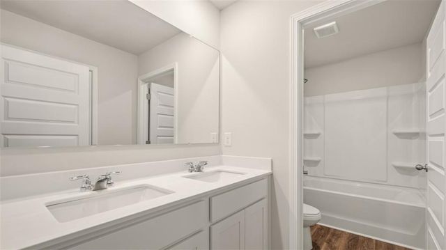 817 Pelham Way, Locust Grove, GA 30248