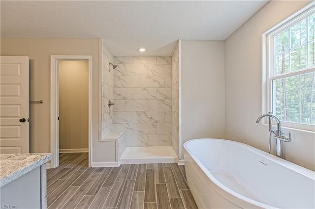 234 Hall RD, Hampton, VA 23664