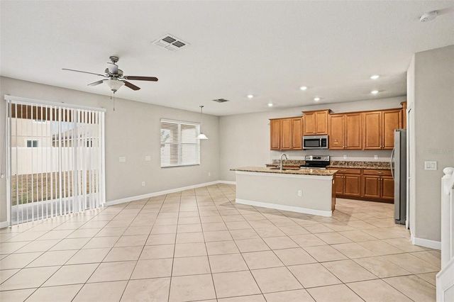 11755 WINTERSET COVE DRIVE, Riverview, FL 33579