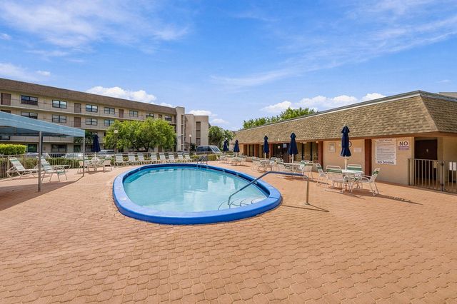 2635 NW 104th Avenue 206, Sunrise, FL 33322