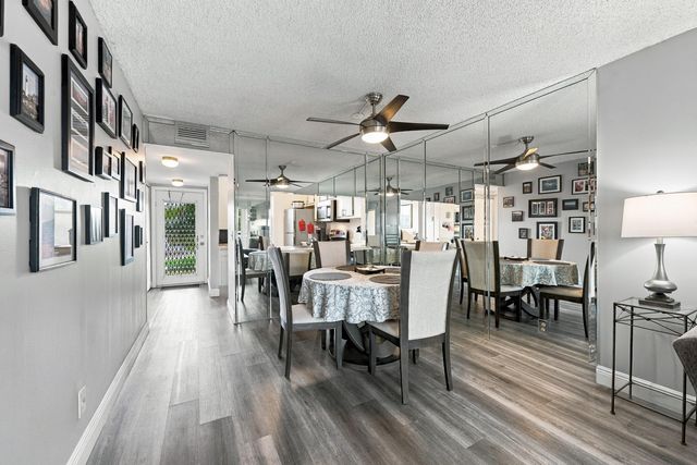 2635 NW 104th Avenue 206, Sunrise, FL 33322