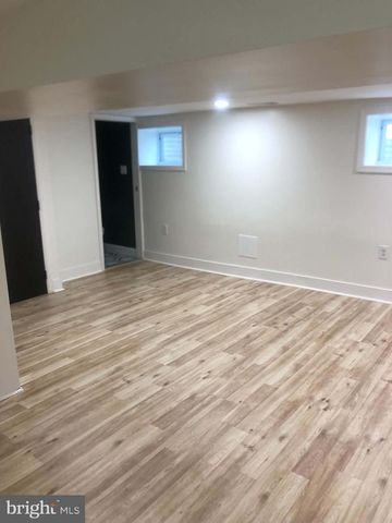 5715 CLAY ST NE, Washington, DC 20019