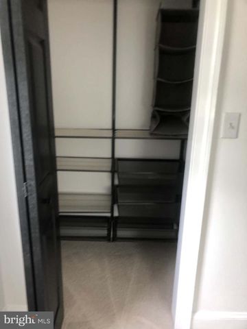 5715 CLAY ST NE, Washington, DC 20019
