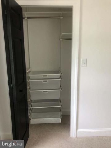5715 CLAY ST NE, Washington, DC 20019