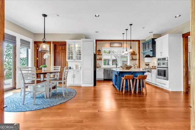 52 Waterside Drive SE, Cartersville, GA 30121