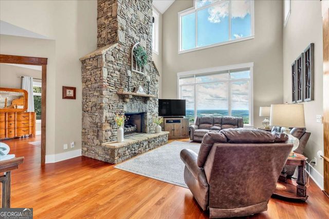 52 Waterside Drive SE, Cartersville, GA 30121