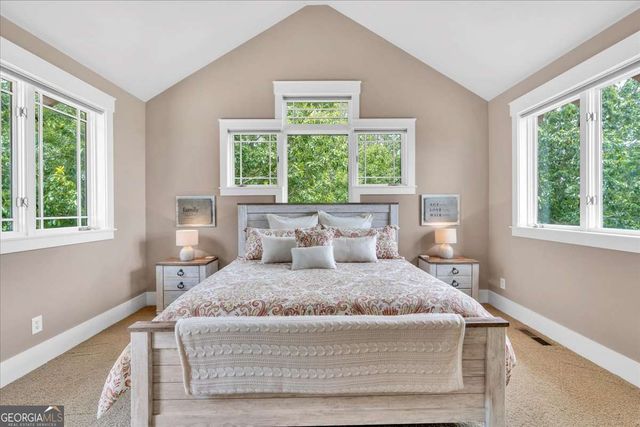 52 Waterside Drive SE, Cartersville, GA 30121