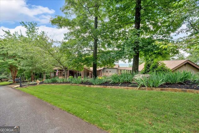 52 Waterside Drive SE, Cartersville, GA 30121