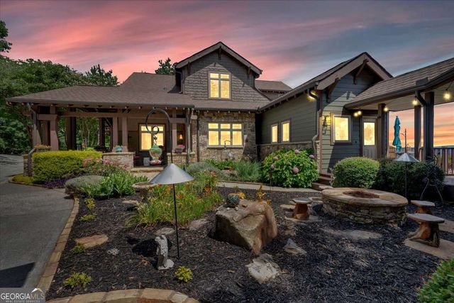 52 Waterside Drive SE, Cartersville, GA 30121