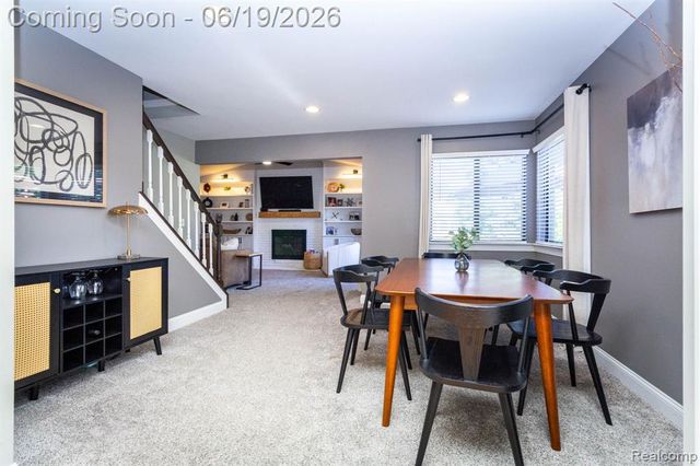 21508 Hall Road, Trenton, MI 48183