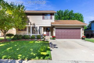 21508 Hall Road, Trenton, MI 48183