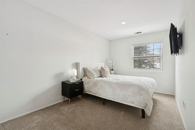 137 Woodlake Drive W, Woodbury, NY 11797