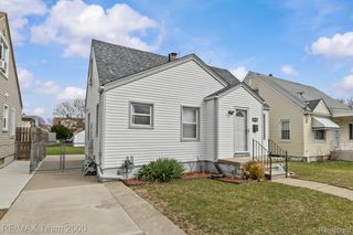 6872 Artesian Street, Detroit, MI 48228