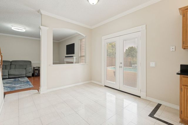 7341 Coventry Circle, North Richland Hills, TX 76182