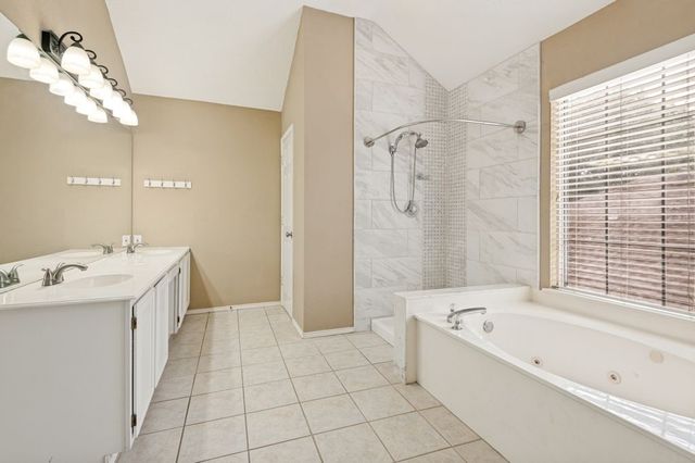 7341 Coventry Circle, North Richland Hills, TX 76182