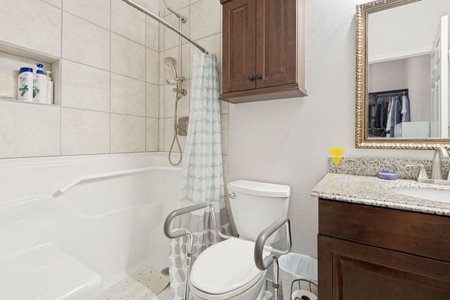 7341 Coventry Circle, North Richland Hills, TX 76182