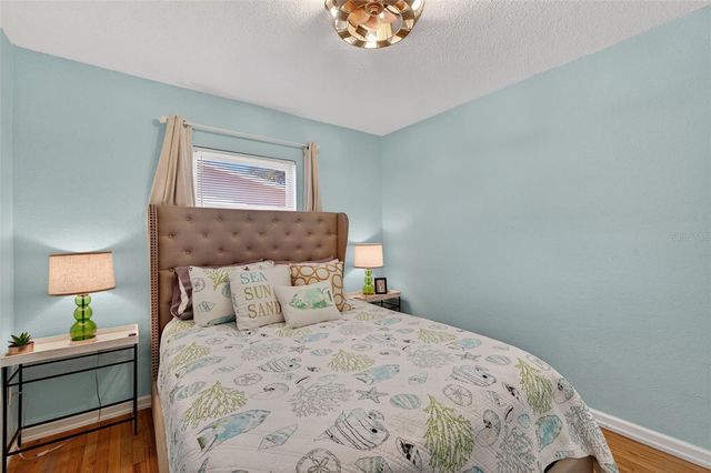 2444 34TH AVENUE N, St Petersburg, FL 33713