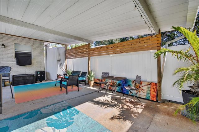 2444 34TH AVENUE N, St Petersburg, FL 33713