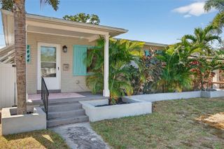 2444 34TH AVENUE N, St Petersburg, FL 33713