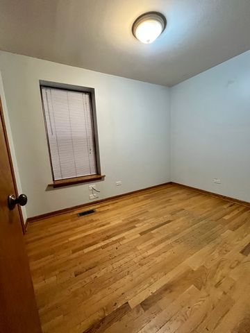 3217 S May Street 1, Chicago, IL 60608