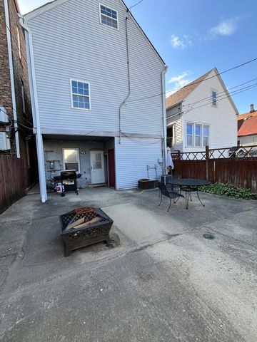 3217 S May Street 1, Chicago, IL 60608
