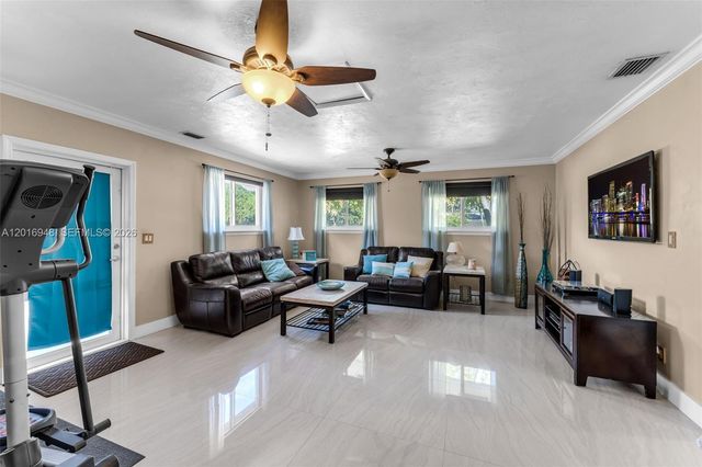 9340 SW 178th Street, Palmetto Bay, FL 33157