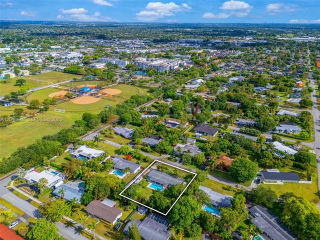 9340 SW 178th Street, Palmetto Bay, FL 33157
