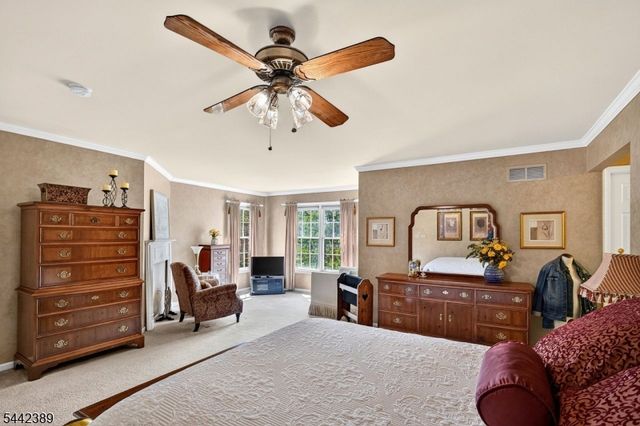 46 Westbury Ct, Montgomery Twp., NJ 08558