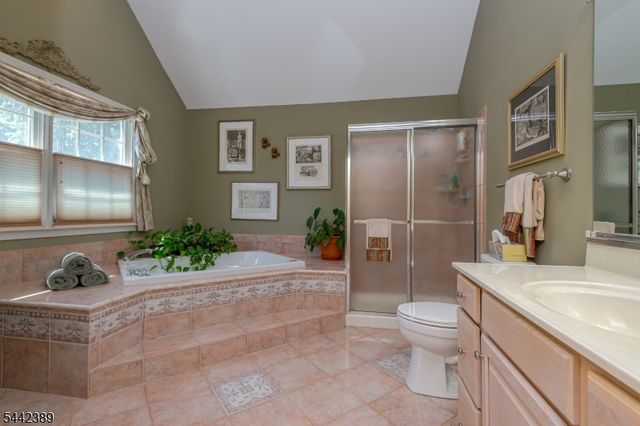 46 Westbury Ct, Montgomery Twp., NJ 08558
