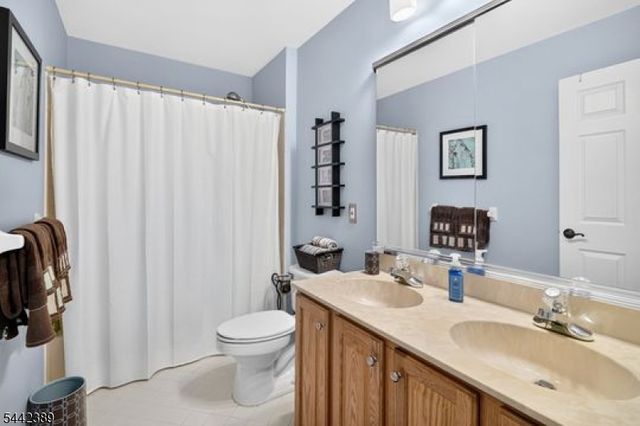 46 Westbury Ct, Montgomery Twp., NJ 08558