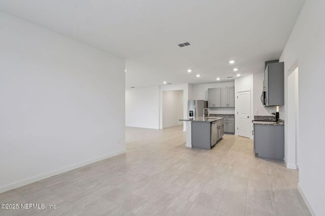 12707 SENBAY Court, Jacksonville, FL 32218