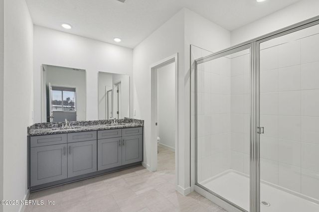 12707 SENBAY Court, Jacksonville, FL 32218