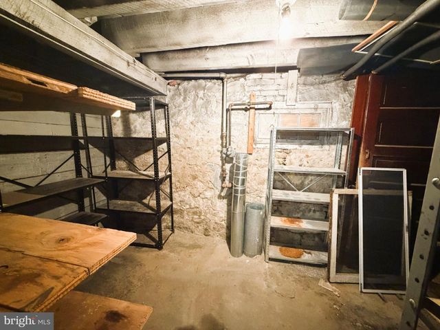 526 SENECA ST, Bethlehem, PA 18015
