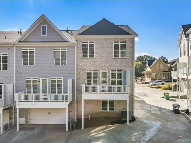 2035 Parkside Lane, Roswell, GA 30076