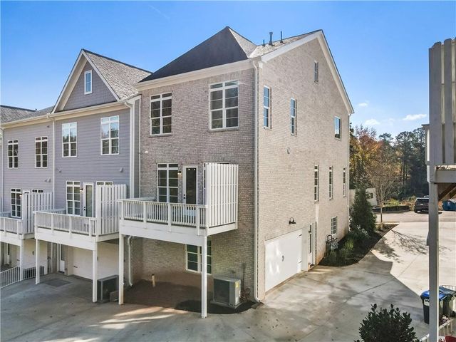 2035 Parkside Lane, Roswell, GA 30076