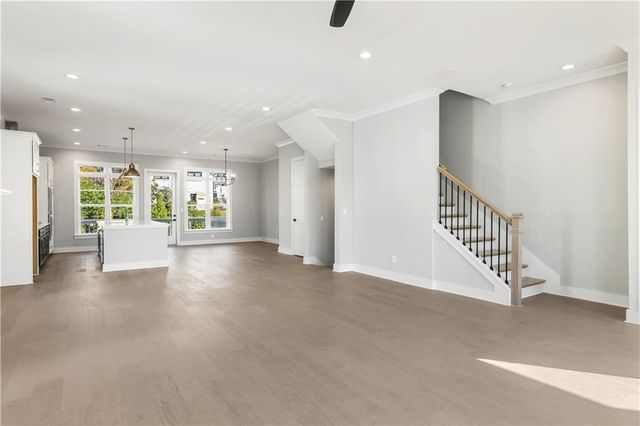 2035 Parkside Lane, Roswell, GA 30076