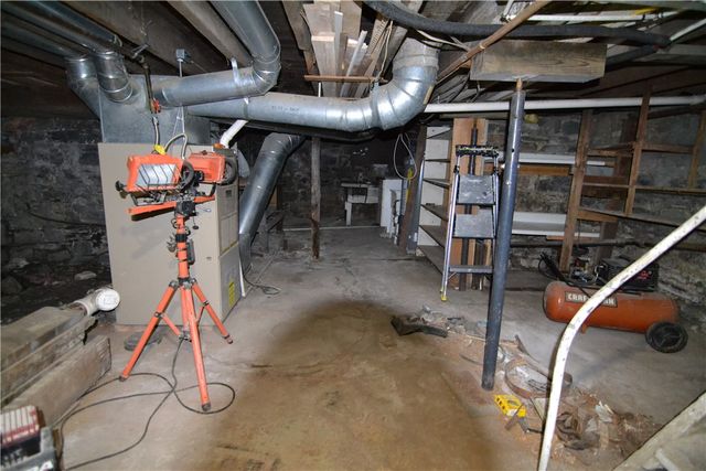 185 Perrine Avenue, Auburn, NY 13021