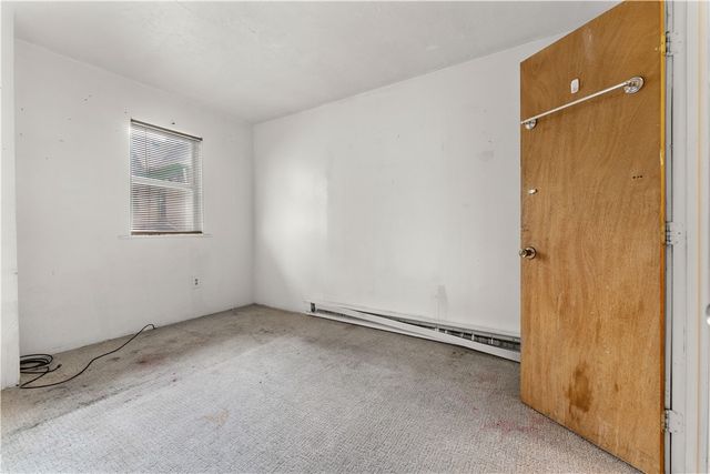 825 North Ave, Braddock Hills, PA 15104