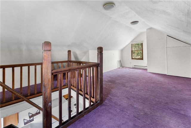 825 North Ave, Braddock Hills, PA 15104