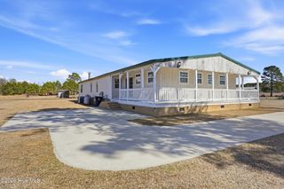 51 Shaw Road, Riegelwood, NC 28456