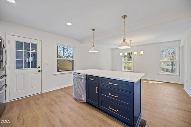 5321 Fieldstone Drive, Raleigh, NC 27609