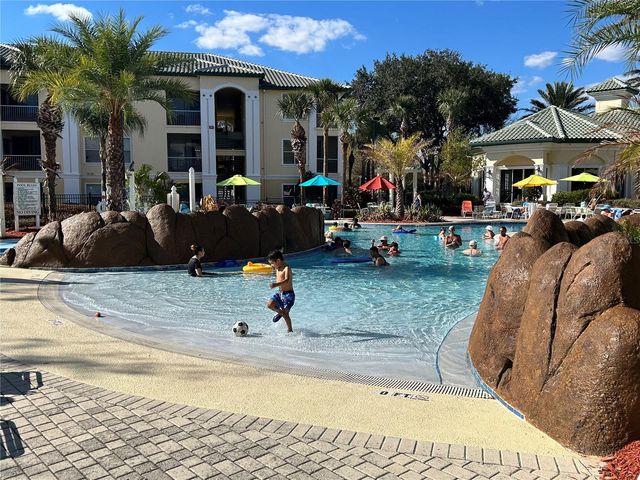 8809 DUNES COURT 303, Kissimmee, FL 34747