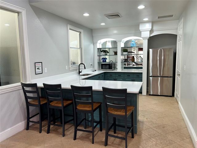 8809 DUNES COURT 303, Kissimmee, FL 34747