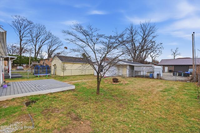 1682 Trigg St, Louisville, KY 40213