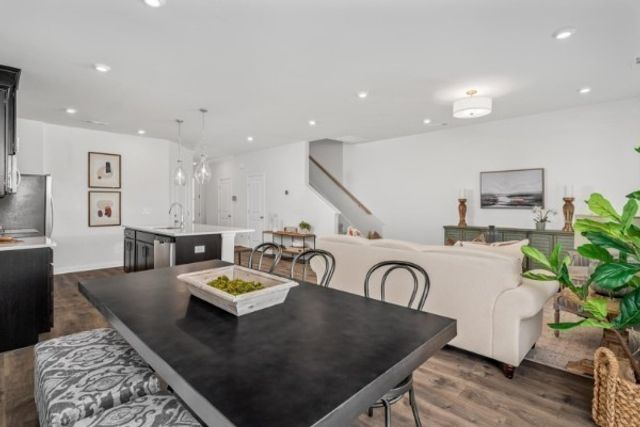 2129 Cheltenham Place, Columbia, TN 38401