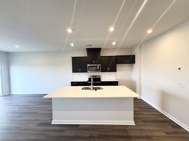 2129 Cheltenham Place, Columbia, TN 38401