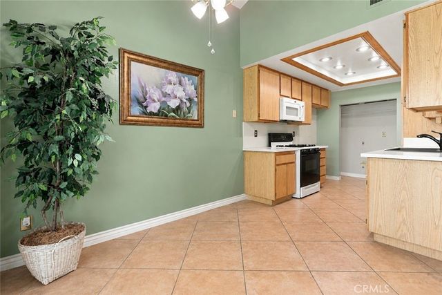 3246 Little Mountain Drive, San Bernardino, CA 92405